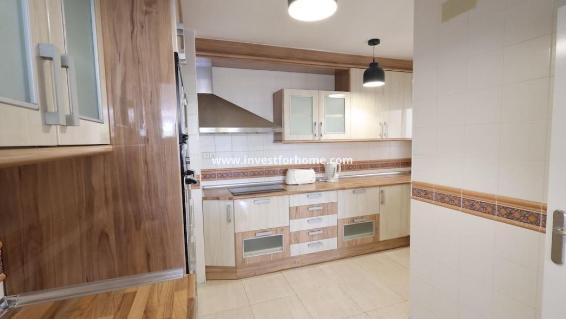 Sale - Apartment - Torrevieja - Costa Blanca