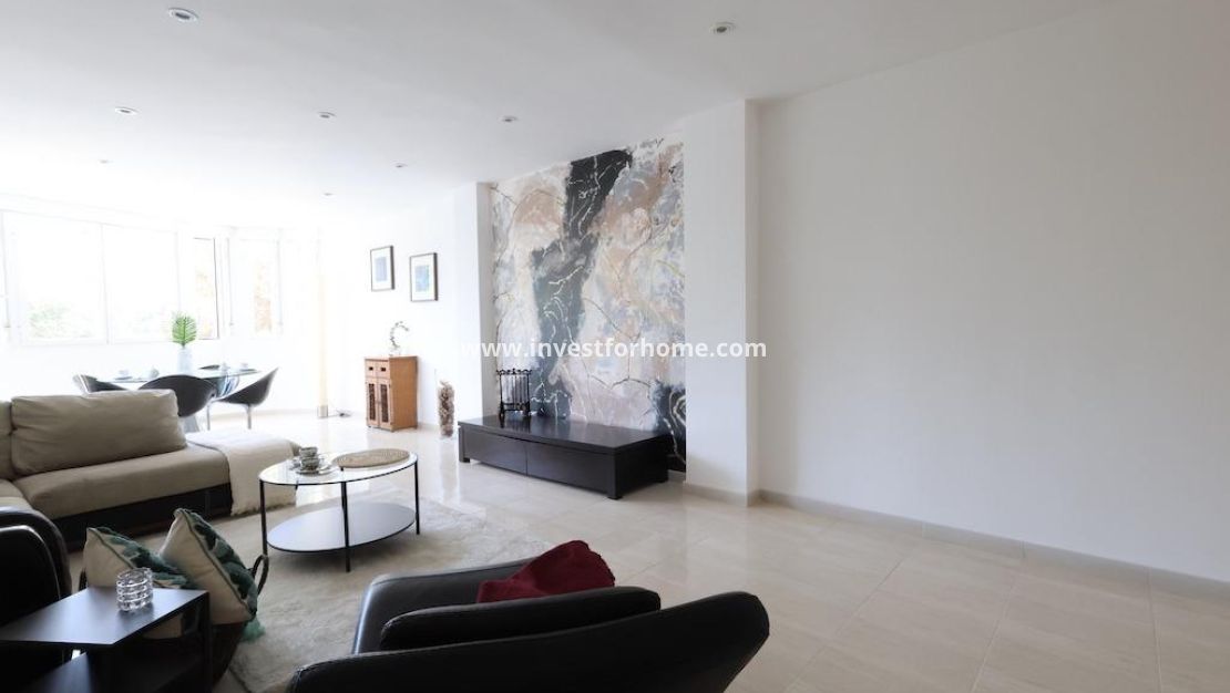 Sale - Apartment - Torrevieja - Costa Blanca