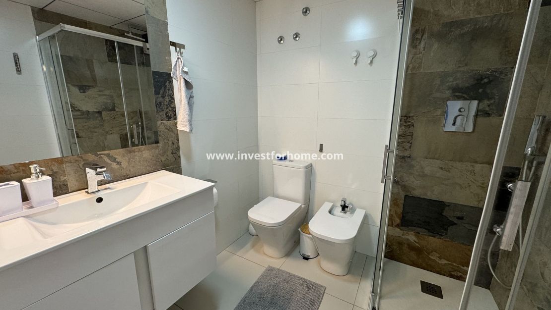 Sale - Apartment - Torrevieja - Costa Blanca