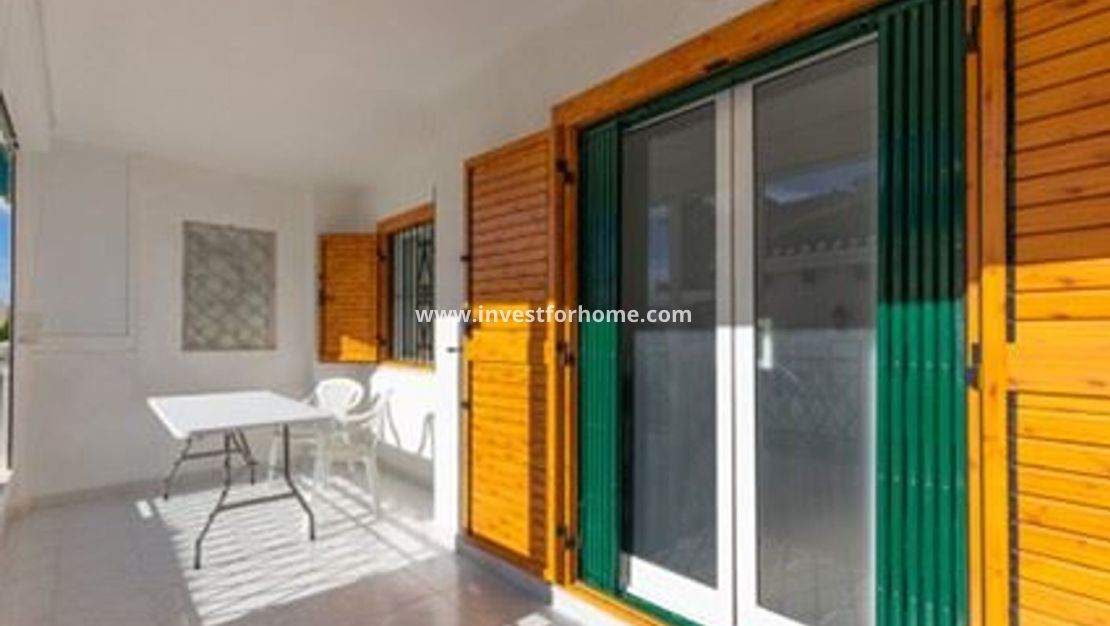 Sale - Apartment - Torrevieja - Costa Blanca