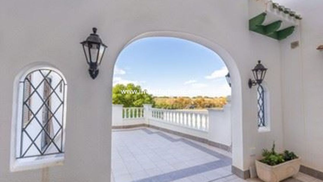 Sale - Apartment - Torrevieja - Costa Blanca