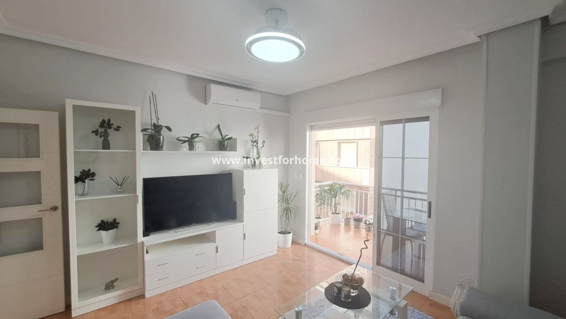 Sale - Apartment - Torrevieja - Costa Blanca