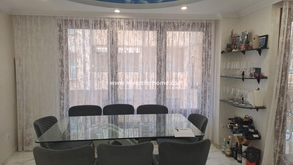 Sale - Apartment - Torrevieja - Costa Blanca