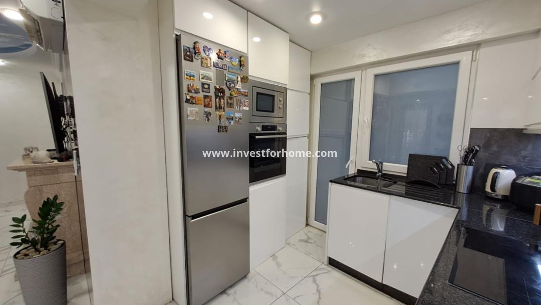Sale - Apartment - Torrevieja - Costa Blanca