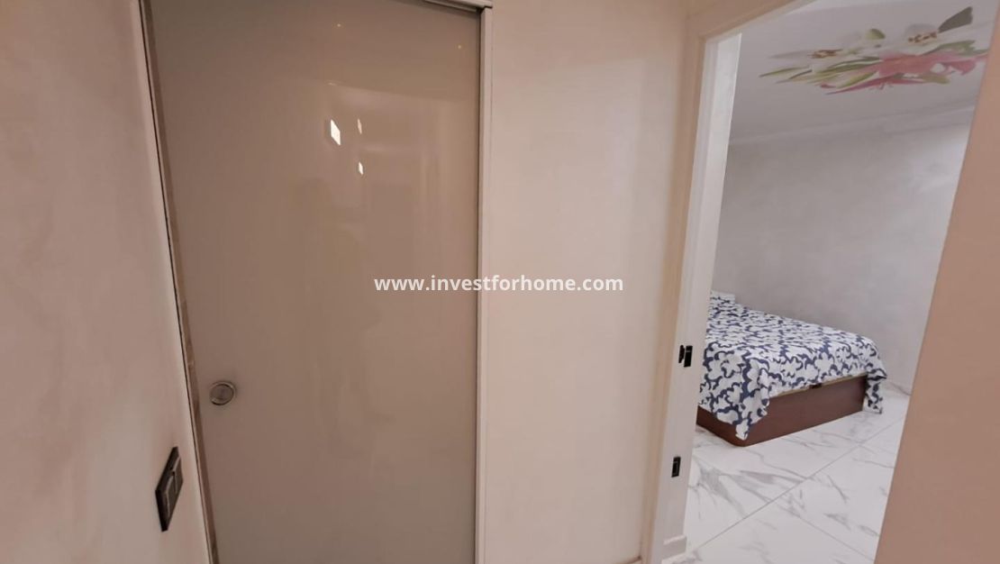 Sale - Apartment - Torrevieja - Costa Blanca