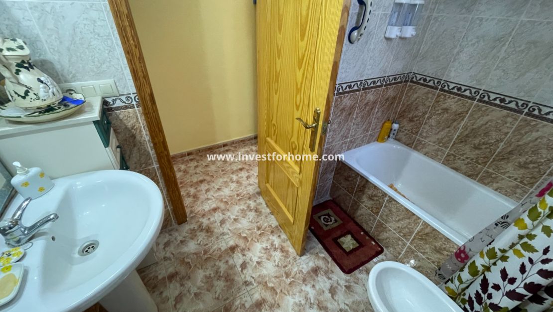 Sale - Apartment - Torrevieja - Costa Blanca