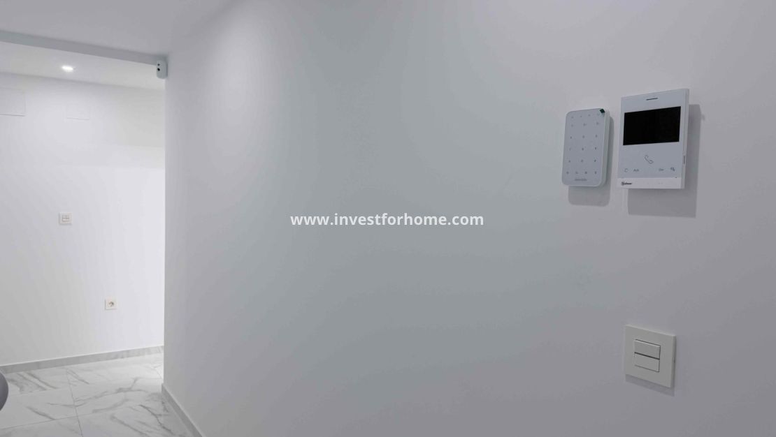 Sale - Apartment - Torrevieja - Costa Blanca