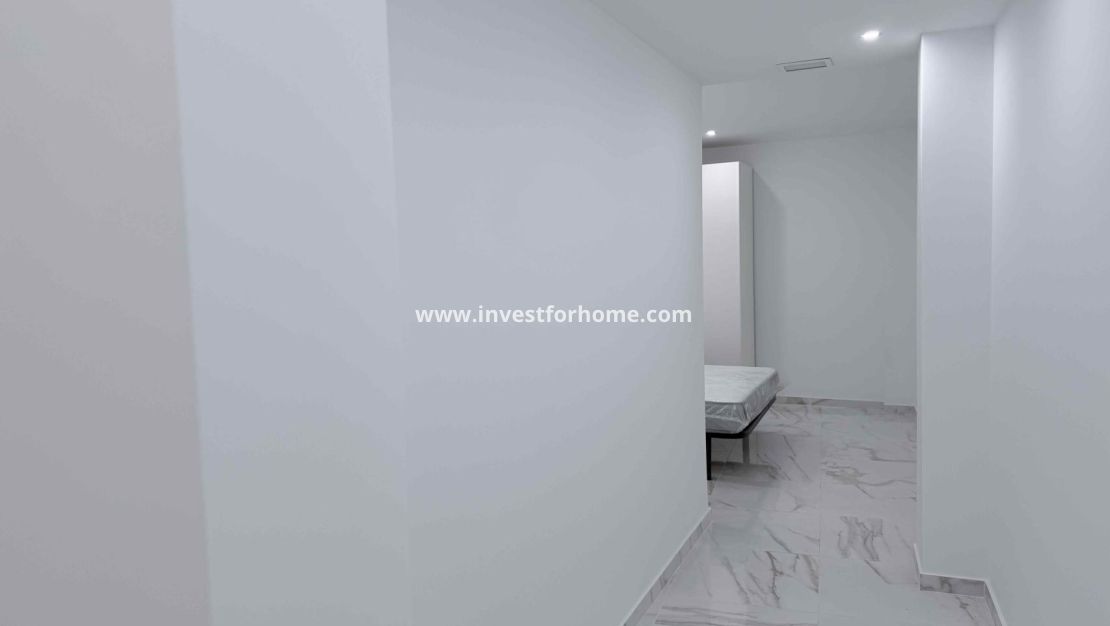 Sale - Apartment - Torrevieja - Costa Blanca