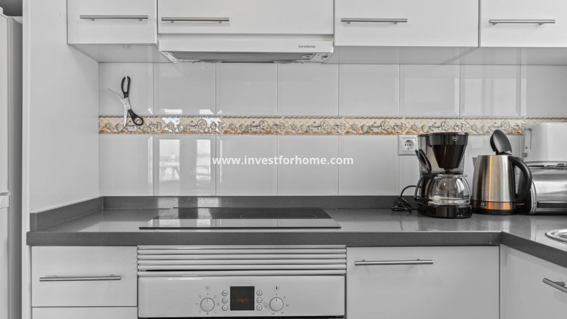 Sale - Apartment - Torrevieja - Costa Blanca