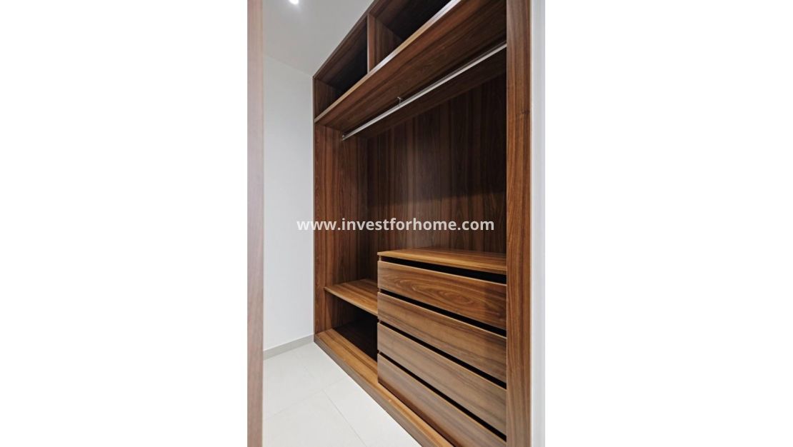 Sale - Apartment - Torrevieja - Costa Blanca