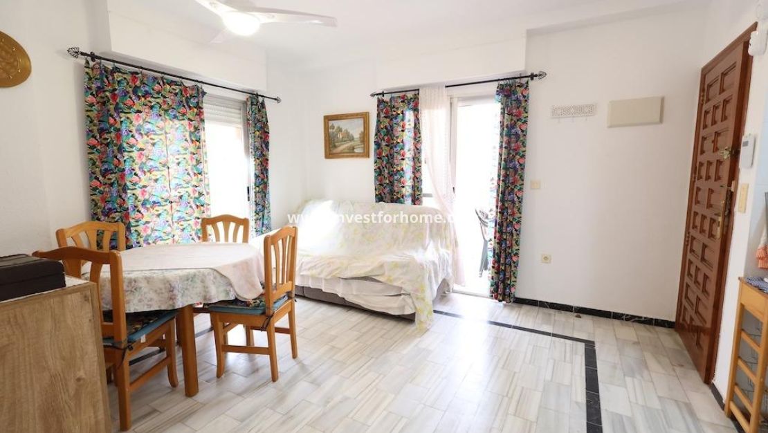 Sale - Apartment - Torrevieja - Costa Blanca