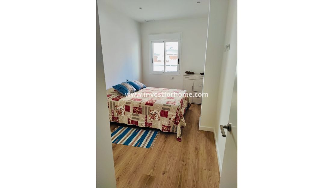 Sale - Apartment - Torrevieja - Costa Blanca