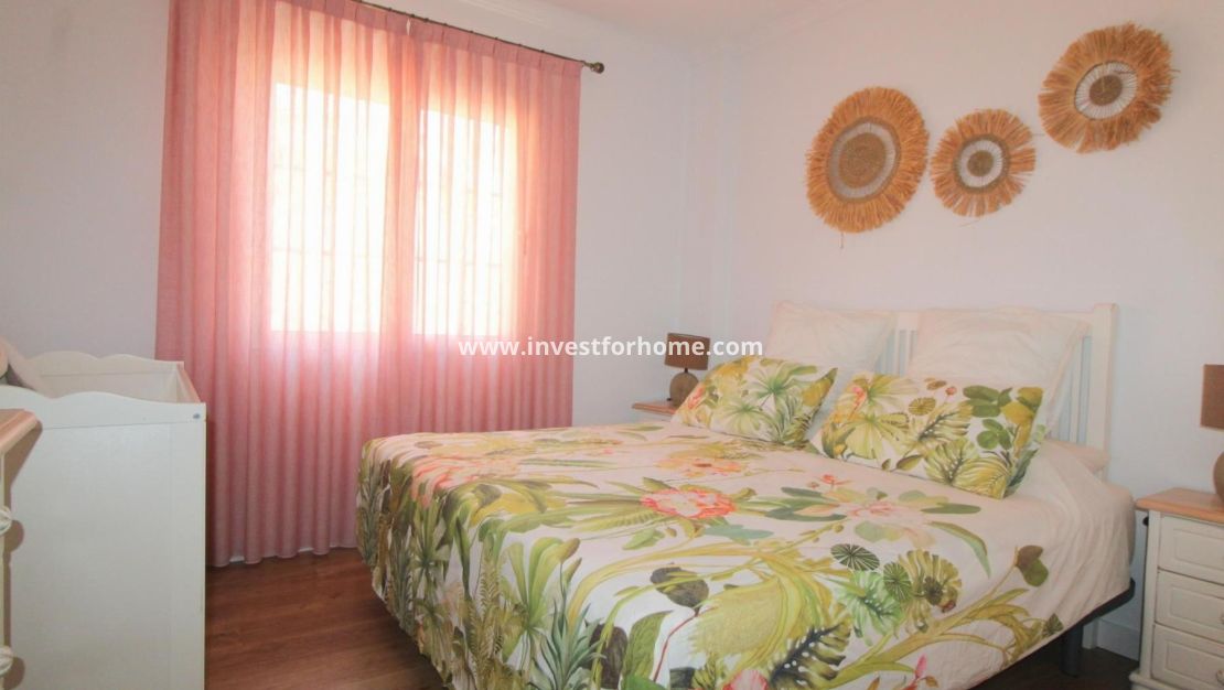 Sale - Apartment - Torrevieja - Costa Blanca