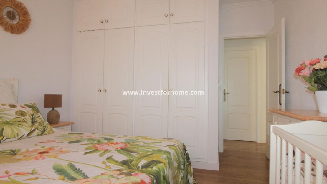 Sale - Apartment - Torrevieja - Costa Blanca