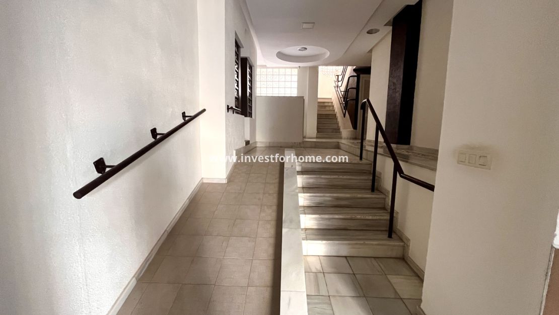 Sale - Apartment - Torrevieja - Costa Blanca