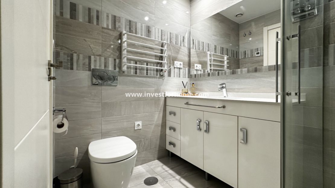 Sale - Apartment - Torrevieja - Costa Blanca