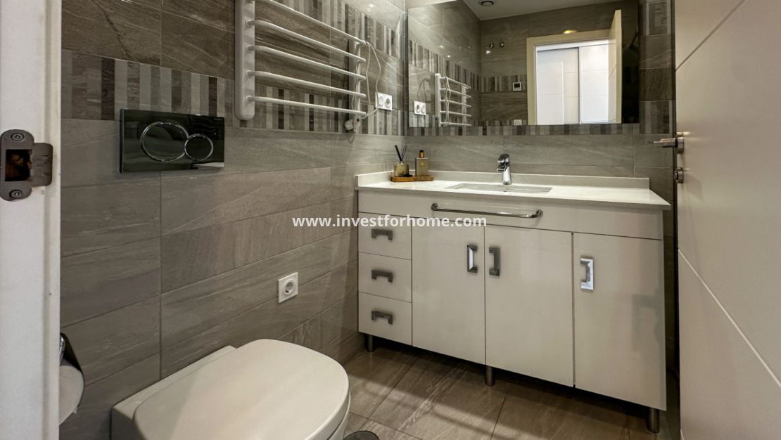 Sale - Apartment - Torrevieja - Costa Blanca