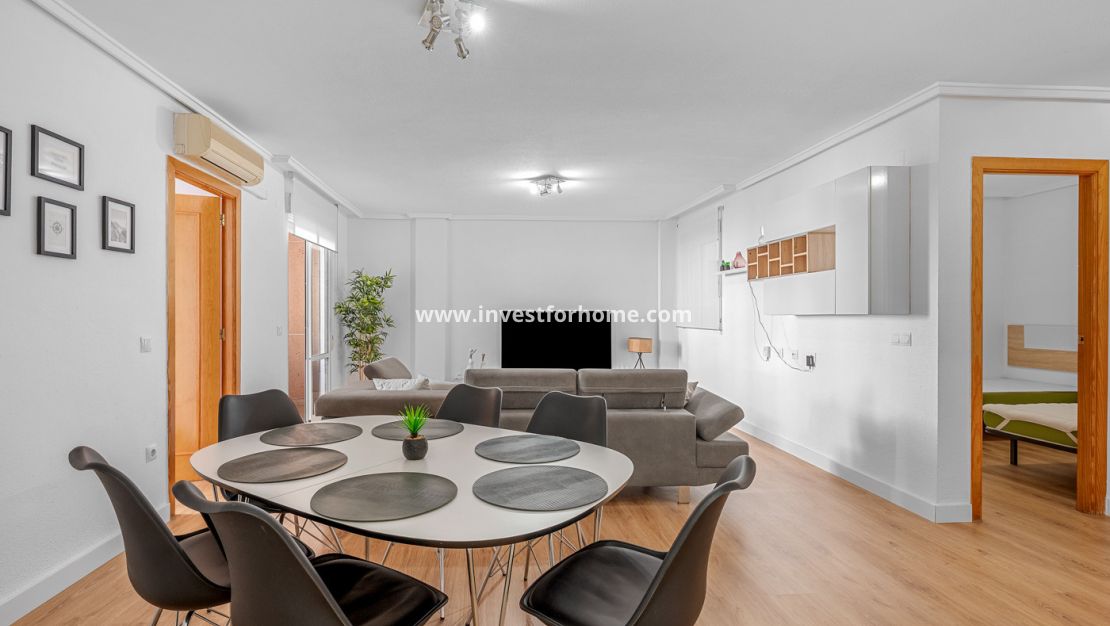 Sale - Apartment - Torrevieja - Costa Blanca