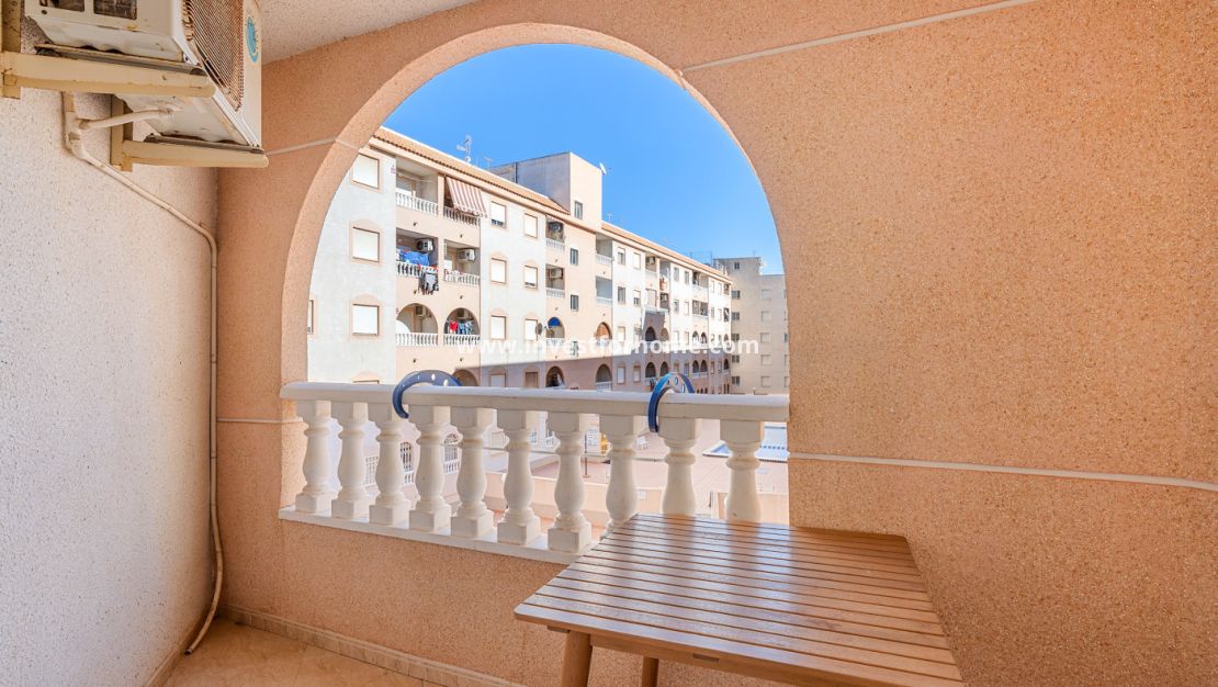 Sale - Apartment - Torrevieja - Costa Blanca