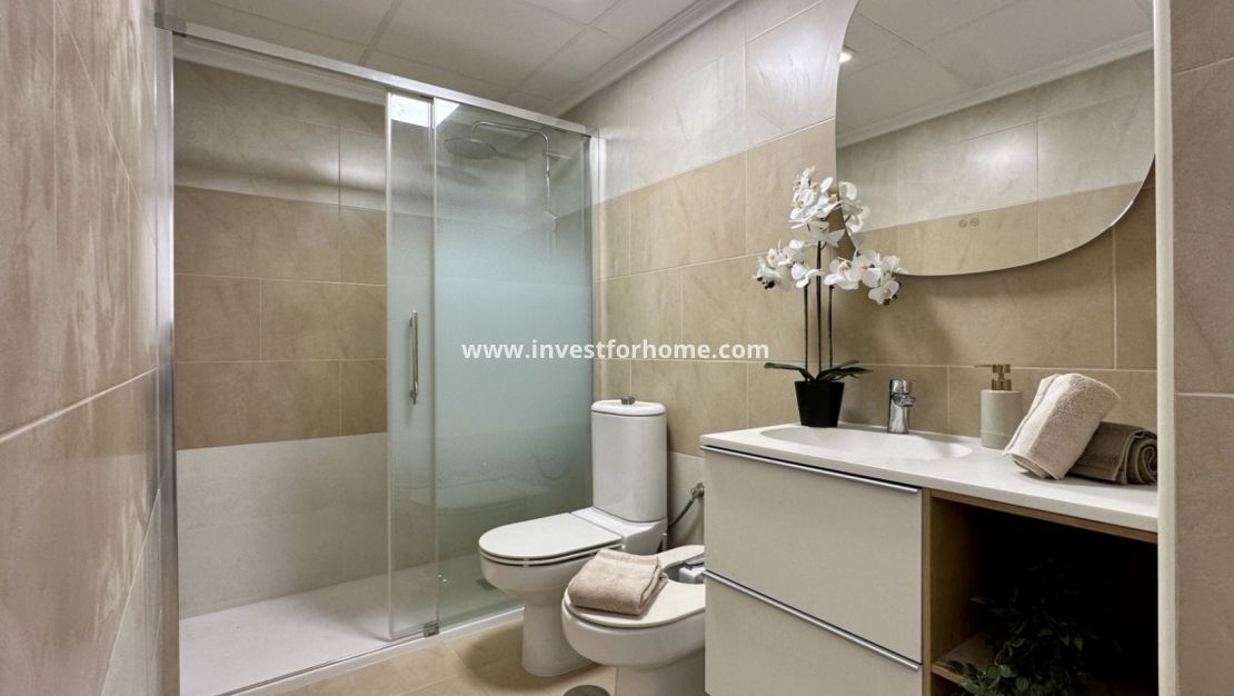 Sale - Apartment - Torrevieja - Costa Blanca