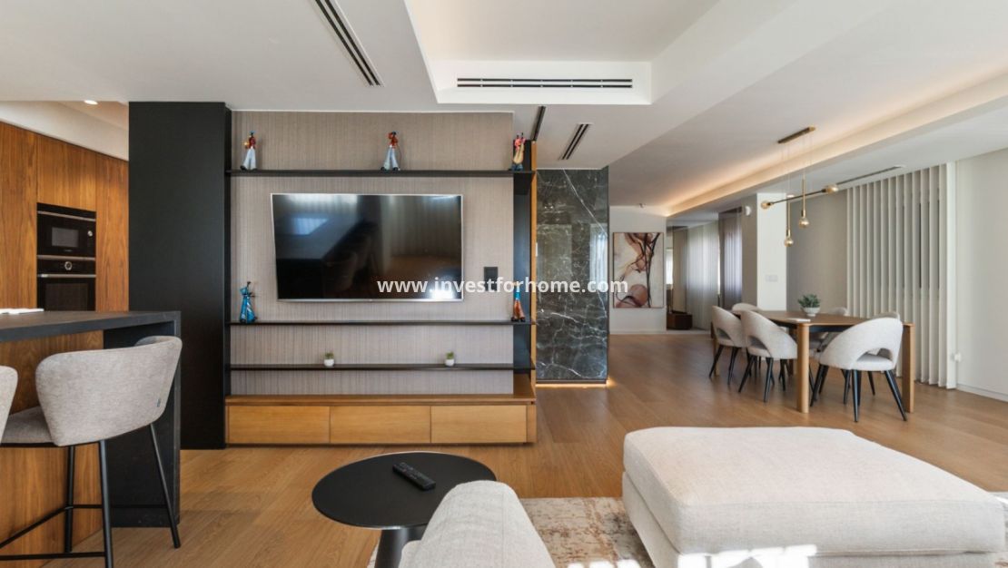 Sale - Apartment - Torrevieja - Costa Blanca