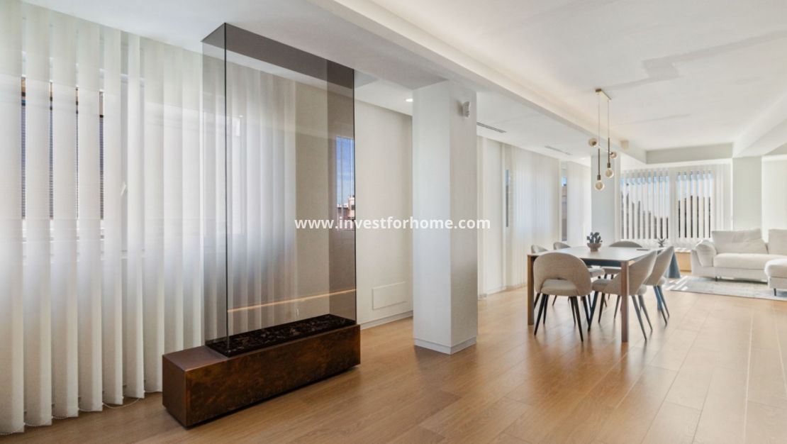 Sale - Apartment - Torrevieja - Costa Blanca