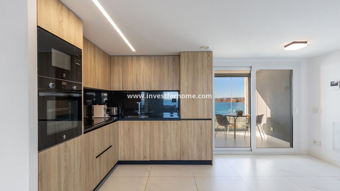 Sale - Apartment - Torrevieja - Costa Blanca