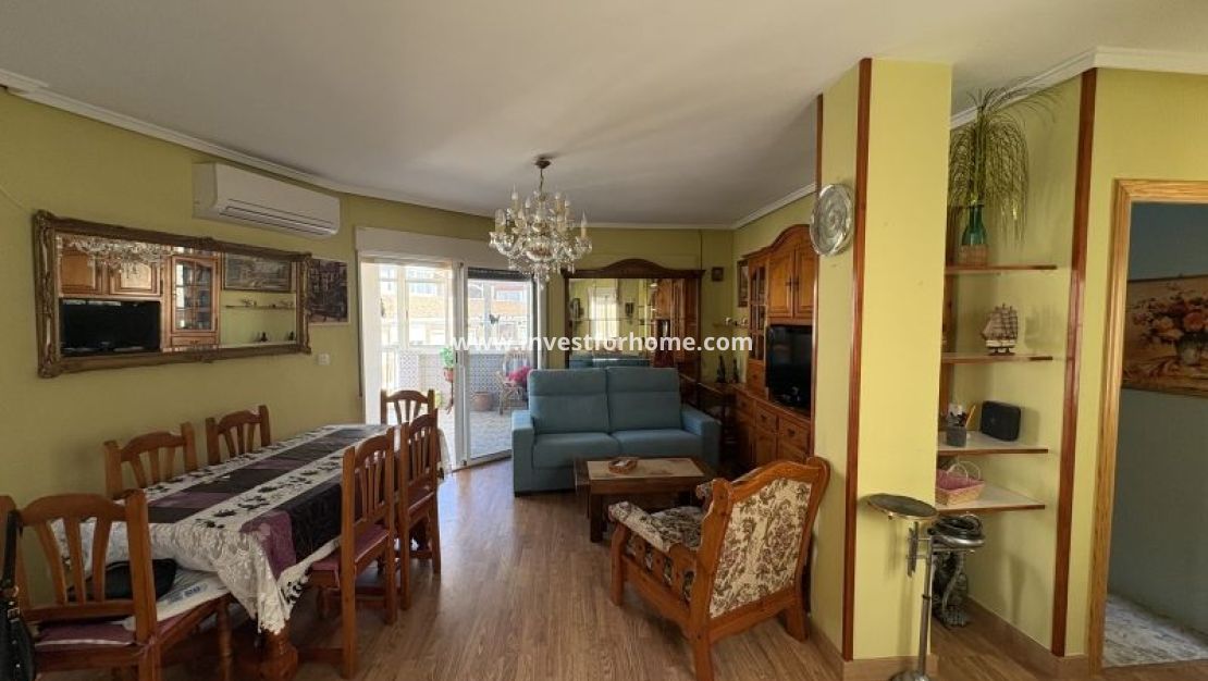 Sale - Apartment - Torrevieja - Costa Blanca