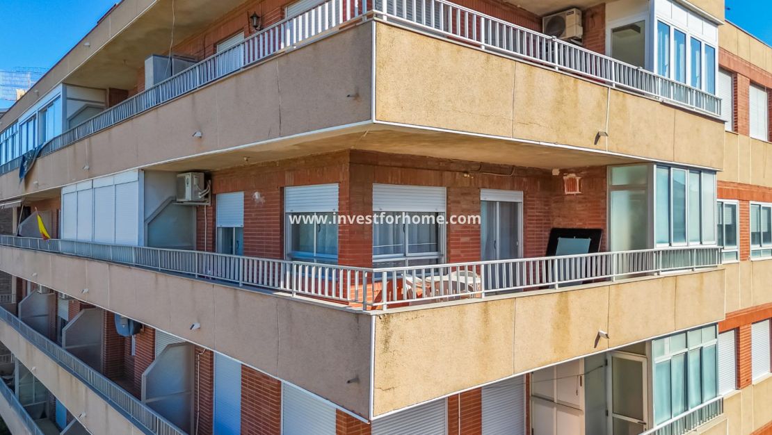 Sale - Apartment - Torrevieja - Costa Blanca