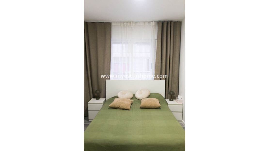 Sale - Apartment - Torrevieja - Costa Blanca