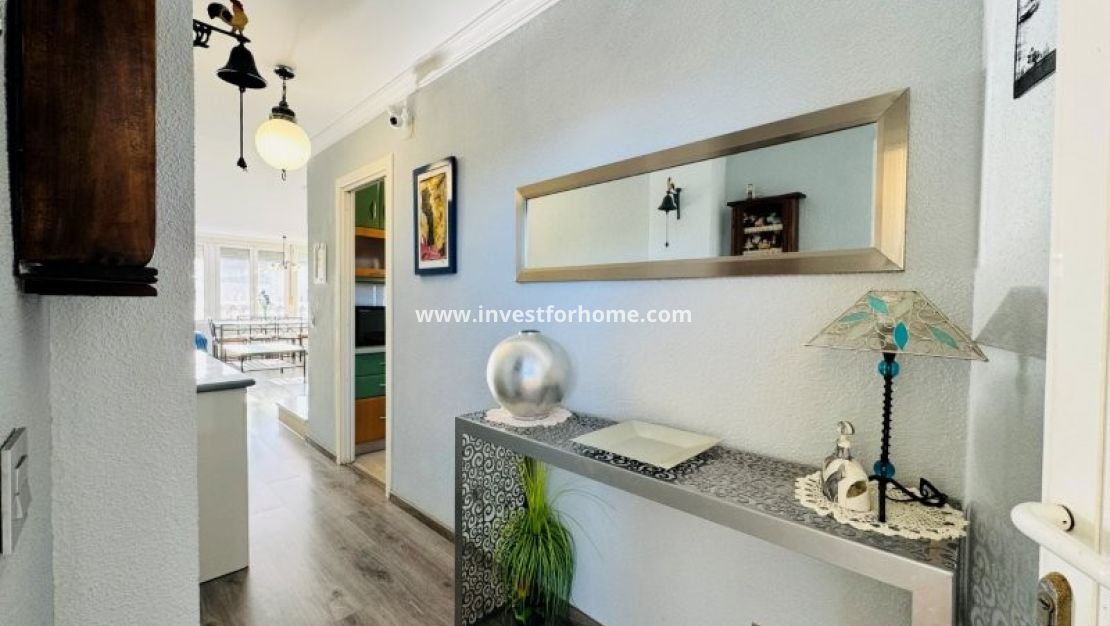 Sale - Apartment - Torrevieja - Costa Blanca