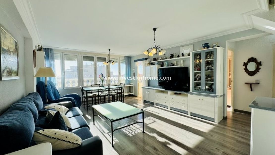 Sale - Apartment - Torrevieja - Costa Blanca