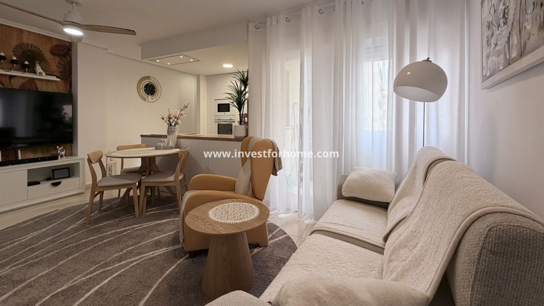 Sale - Apartment - Torrevieja - Costa Blanca