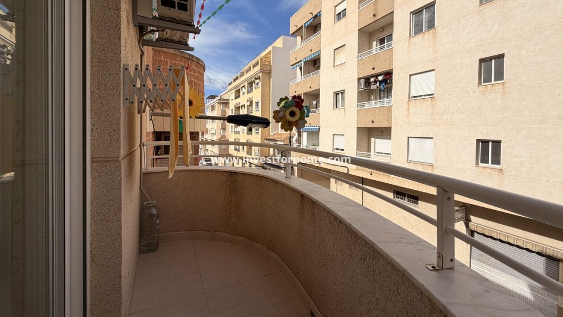 Sale - Apartment - Torrevieja - Costa Blanca