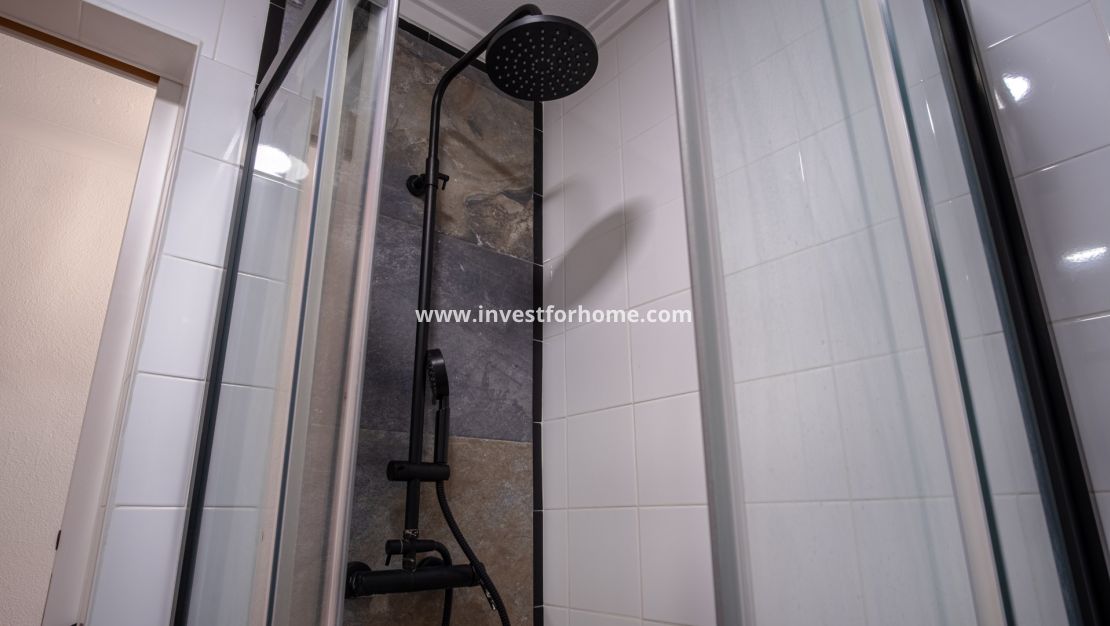 Sale - Apartment - Torrevieja - Costa Blanca