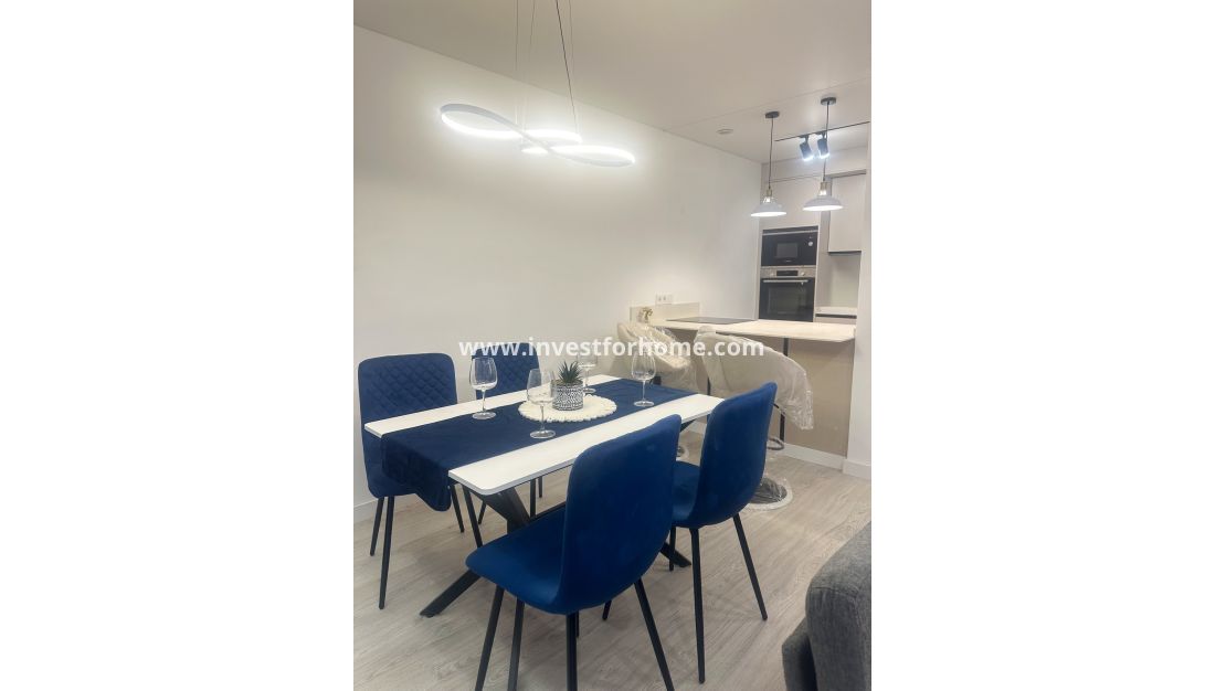 Sale - Apartment - Torrevieja - Costa Blanca