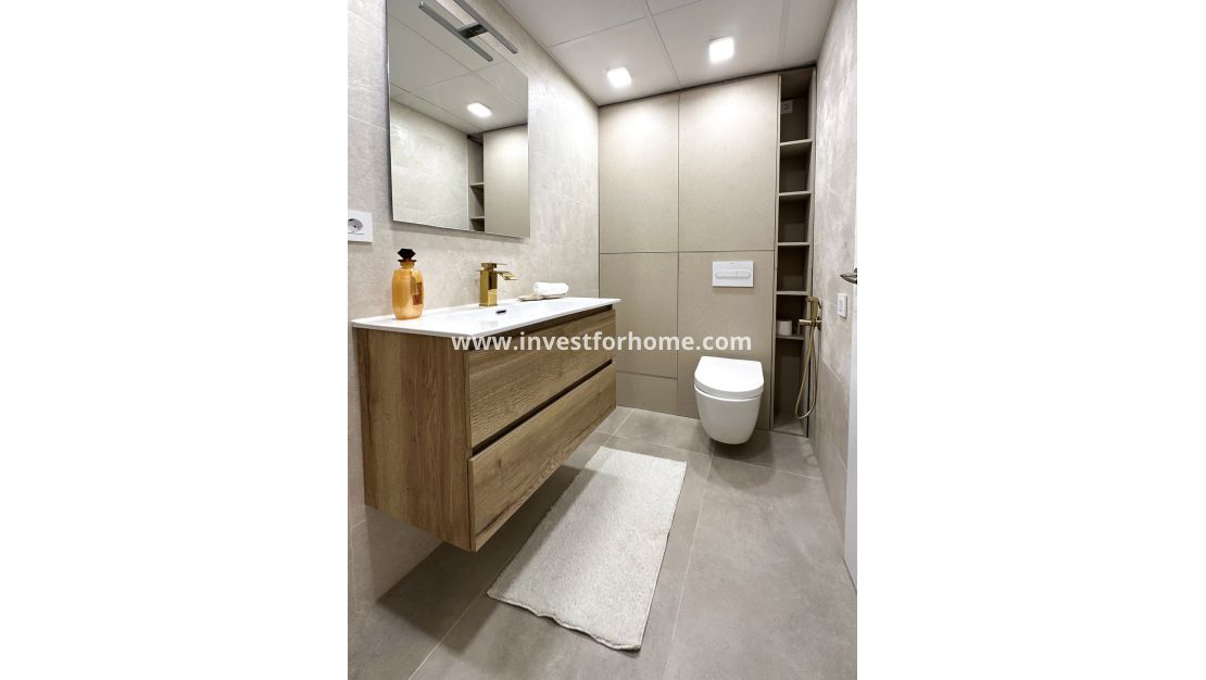 Sale - Apartment - Torrevieja - Costa Blanca