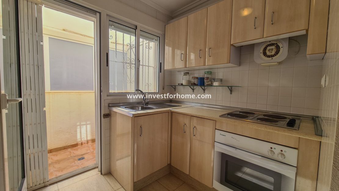 Sale - Apartment - Torrevieja - Costa Blanca