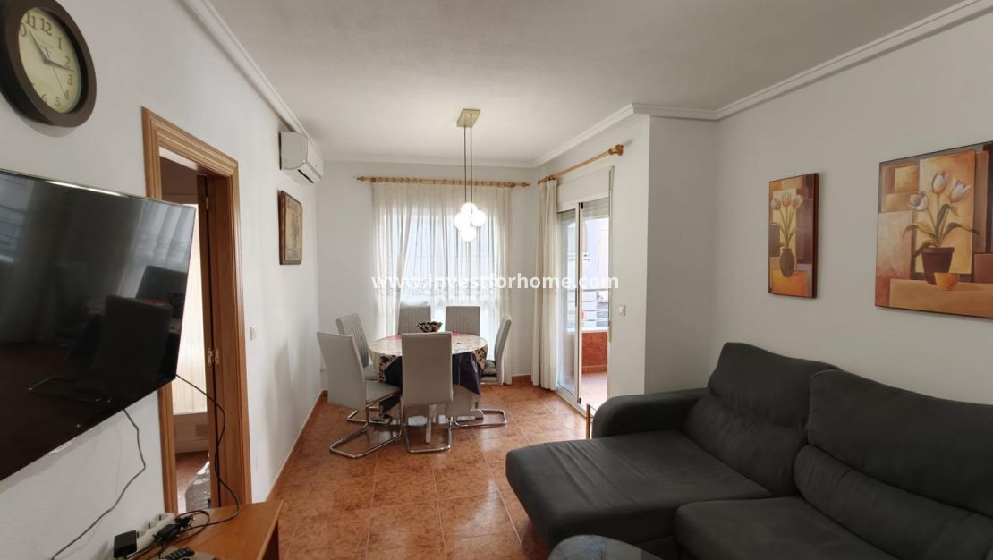 Sale - Apartment - Torrevieja - Costa Blanca