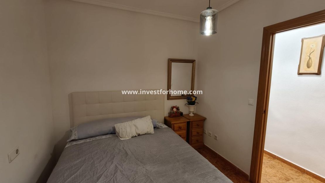 Sale - Apartment - Torrevieja - Costa Blanca