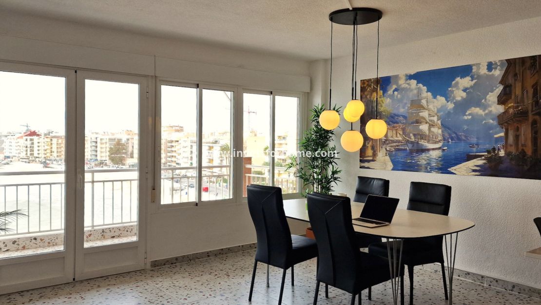 Sale - Apartment - Torrevieja - Costa Blanca