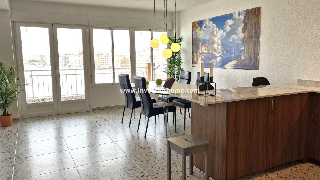 Sale - Apartment - Torrevieja - Costa Blanca