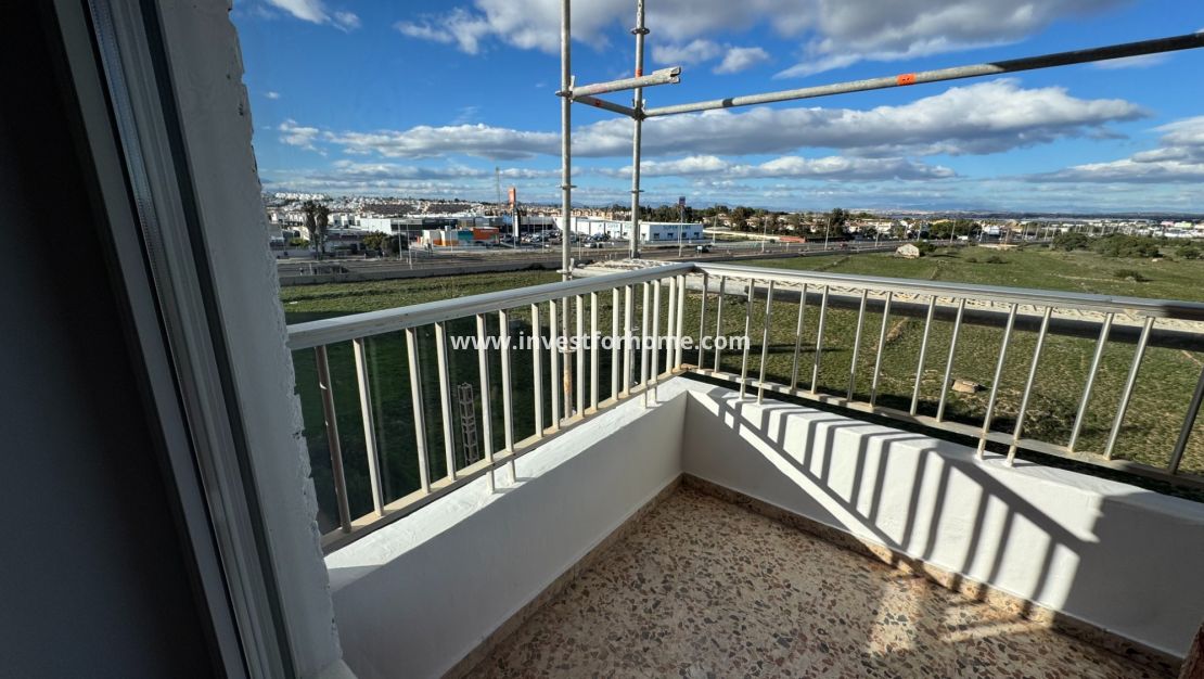 Sale - Apartment - Torrevieja - Costa Blanca