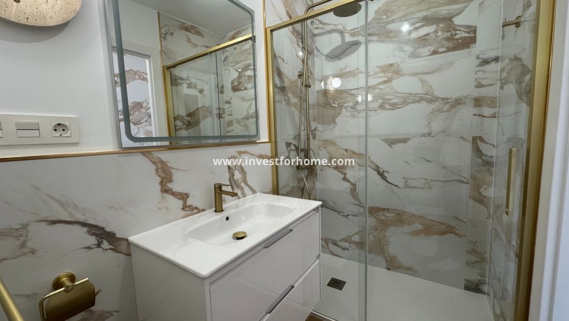 Sale - Apartment - Torrevieja - Costa Blanca