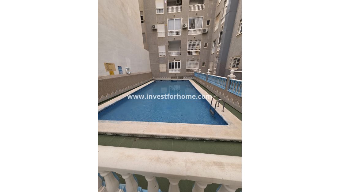 Sale - Apartment - Torrevieja - Costa Blanca