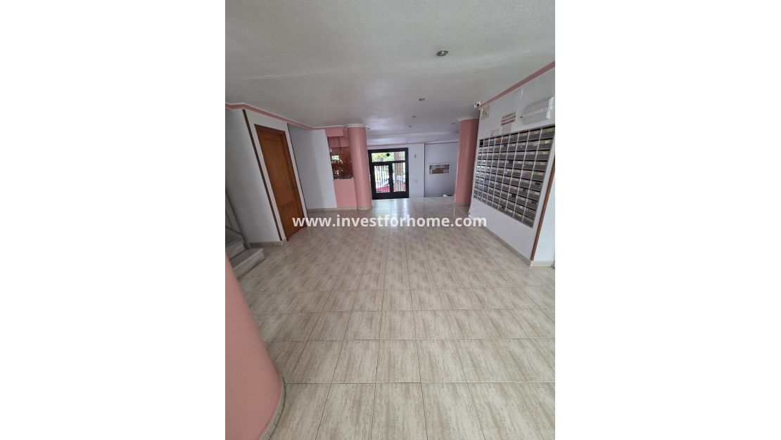Sale - Apartment - Torrevieja - Costa Blanca