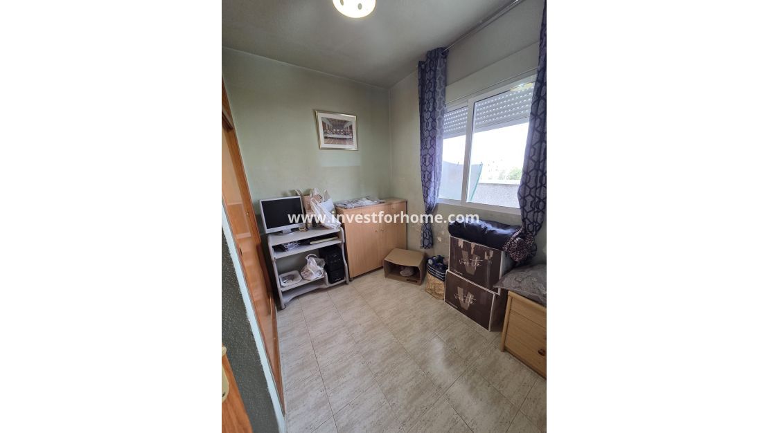 Sale - Apartment - Torrevieja - Costa Blanca