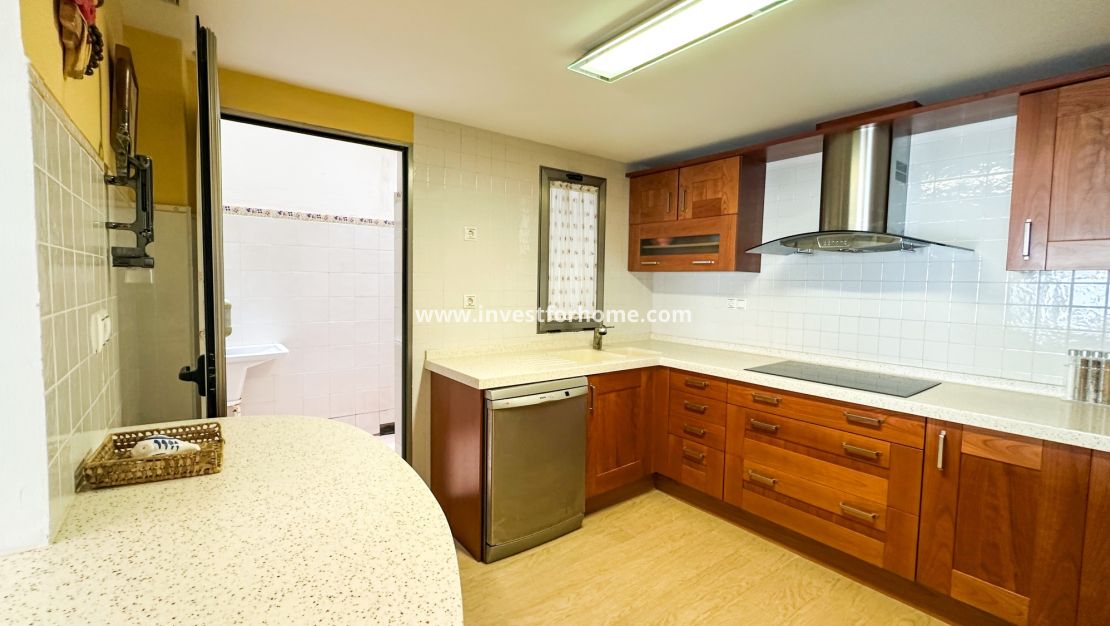 Sale - Apartment - Torrevieja - Costa Blanca