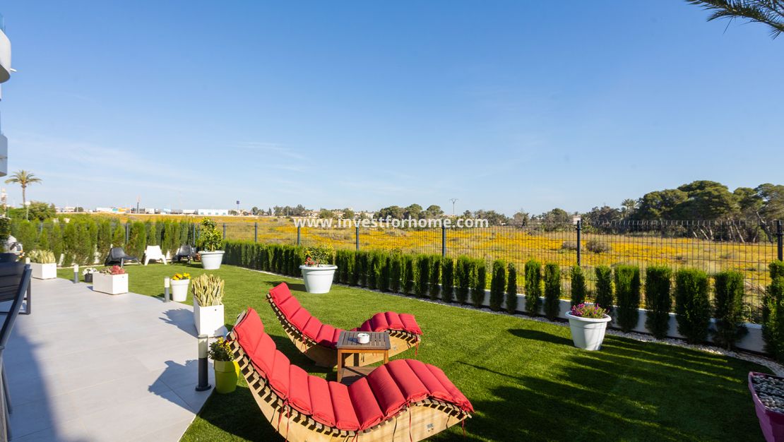 Sale - Apartment - Torrevieja - Costa Blanca