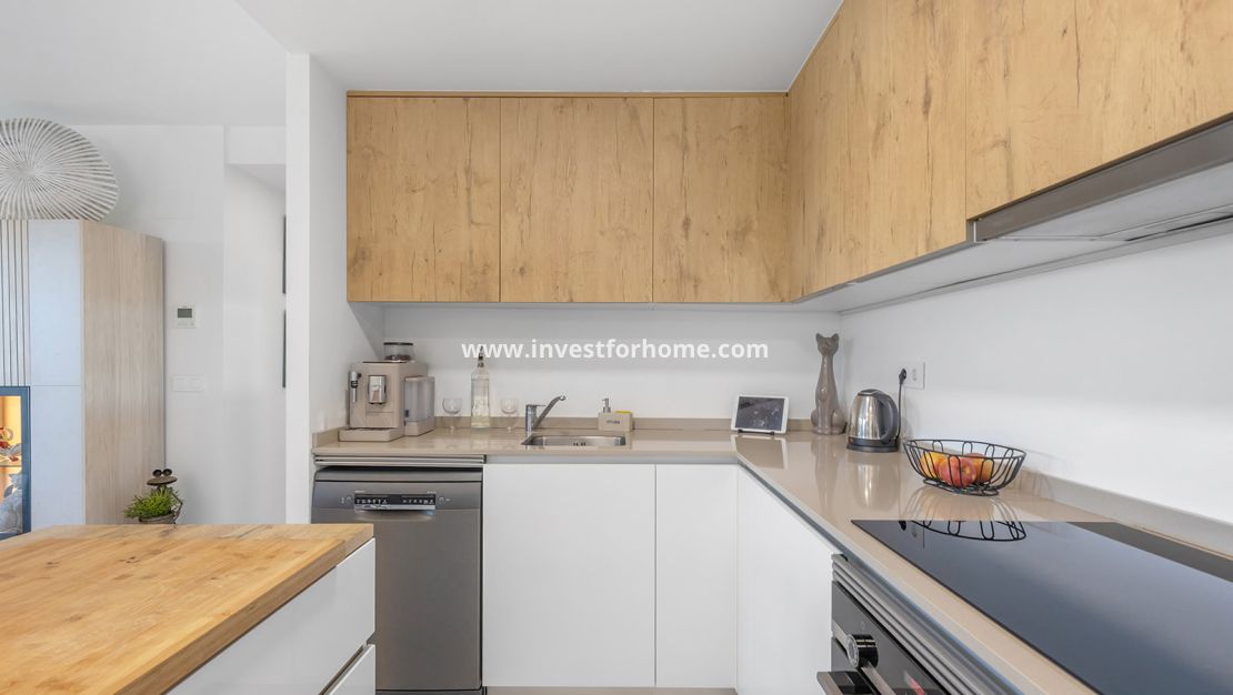 Sale - Apartment - Torrevieja - Costa Blanca